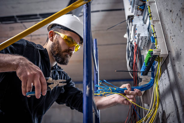 Best Commercial Electrician Services  in Mill Creek East, WA